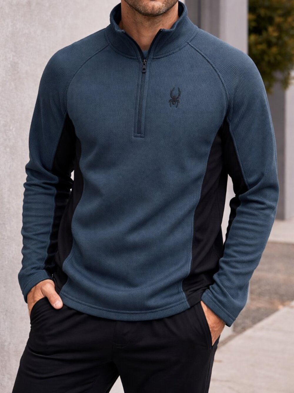 Spyder Teal and Black Quarter-Zip Men’s Pullover size Large. Like New Condition